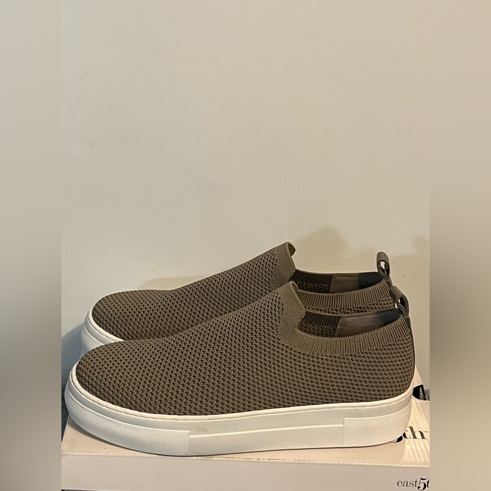 DELTAN Casual Knit Slip-On Loafers